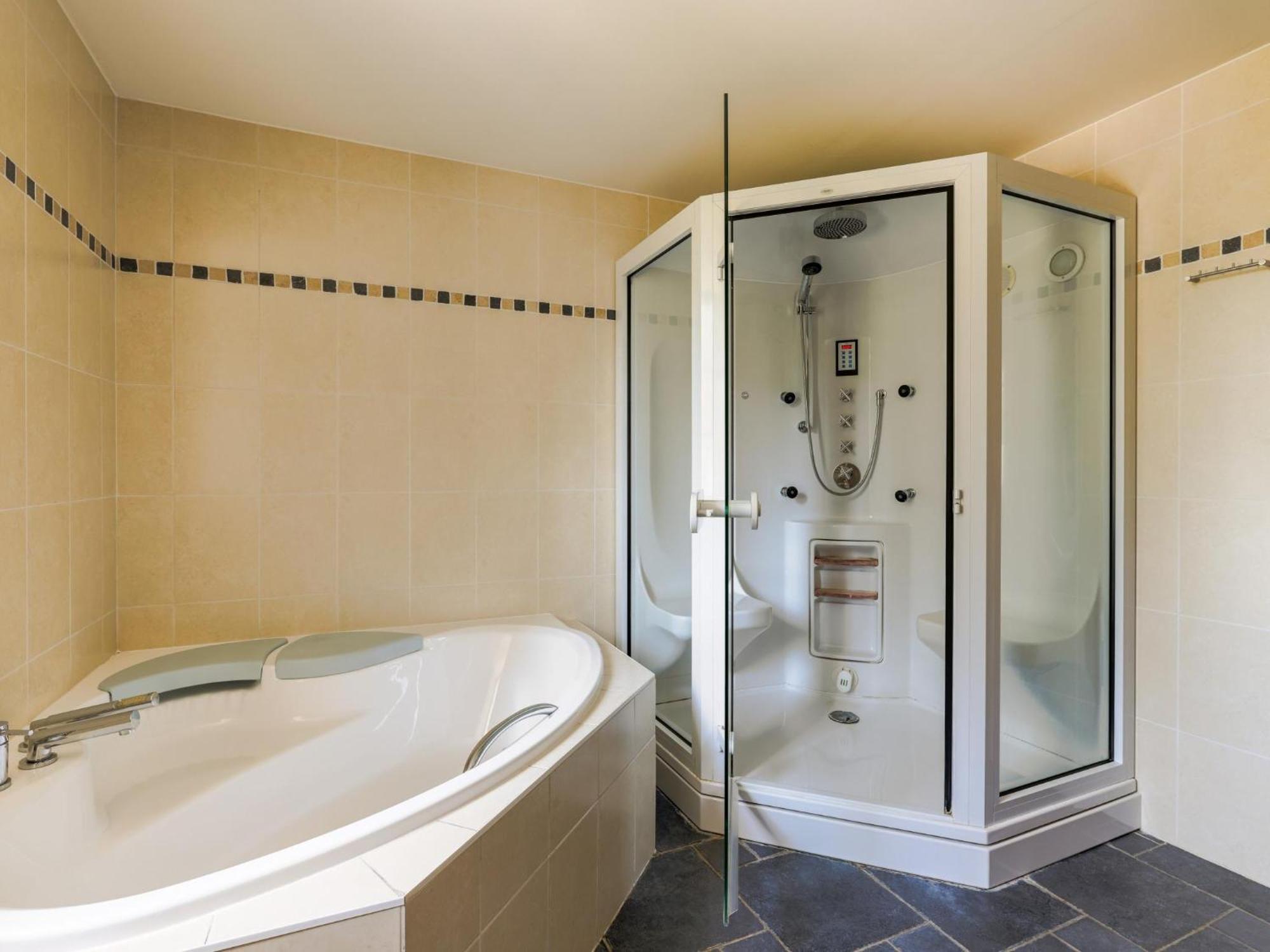 Domaine Chateau De Dieupart Villa Айвейл Екстериор снимка