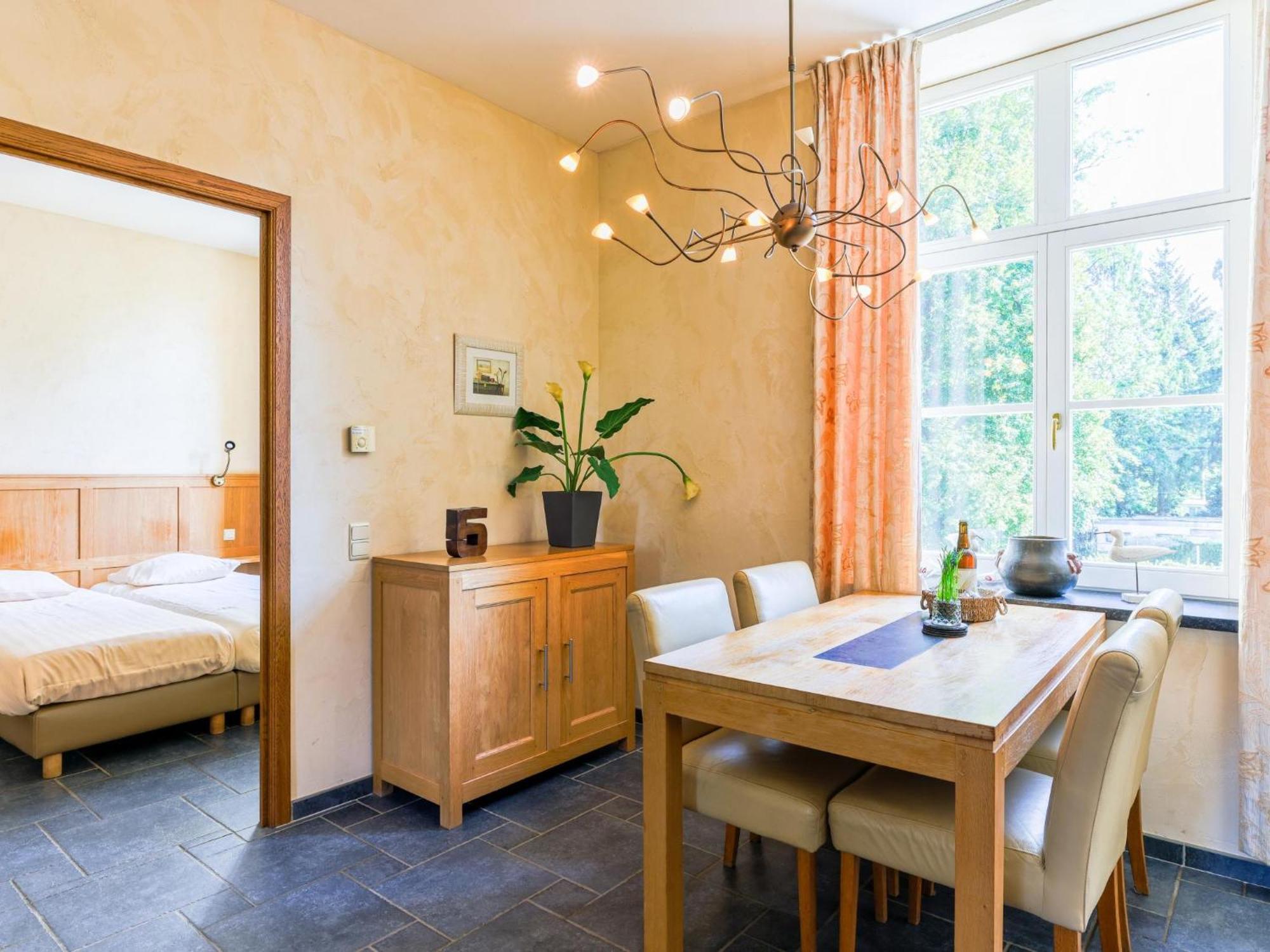 Domaine Chateau De Dieupart Villa Айвейл Екстериор снимка